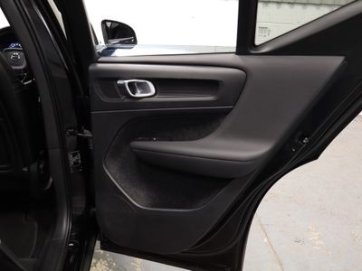 2020 Volvo XC40