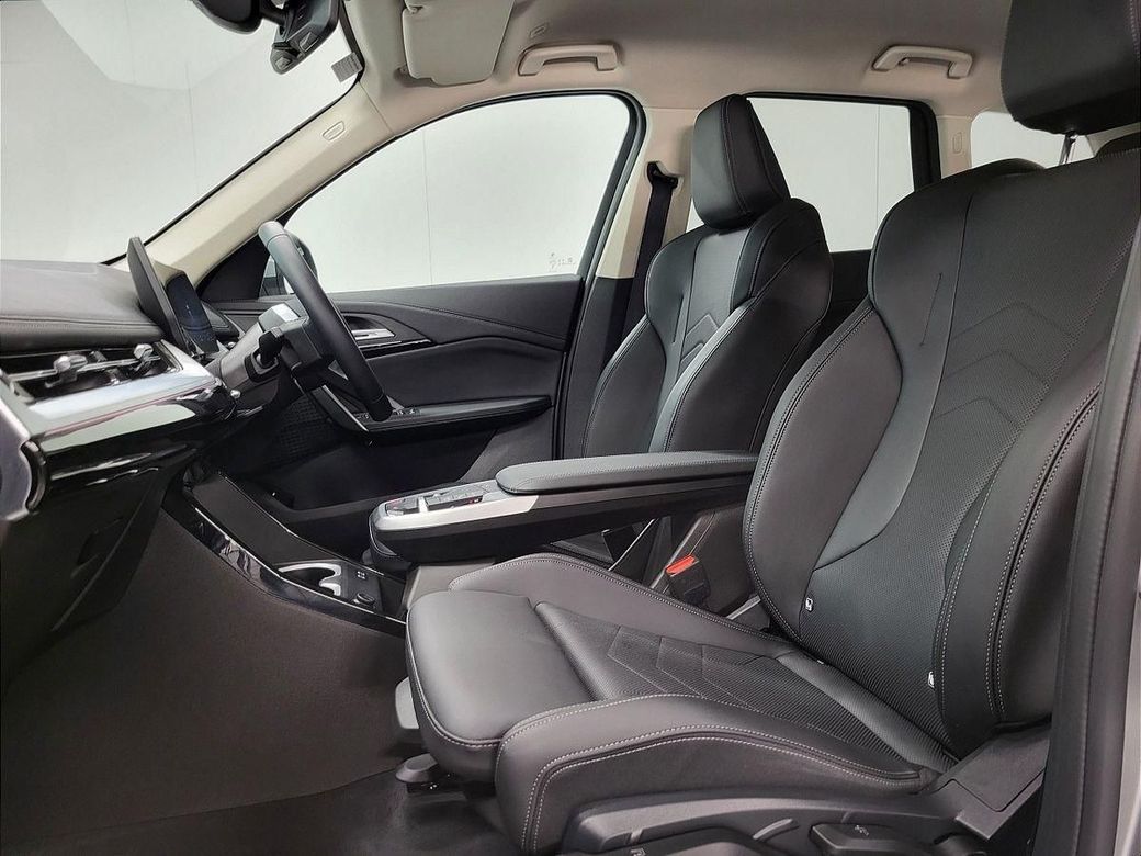 2024 BMW X1