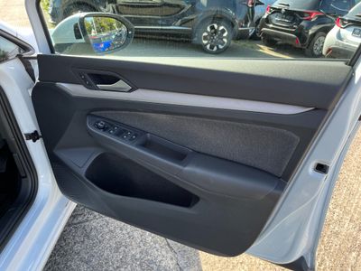 2023 Volkswagen Golf