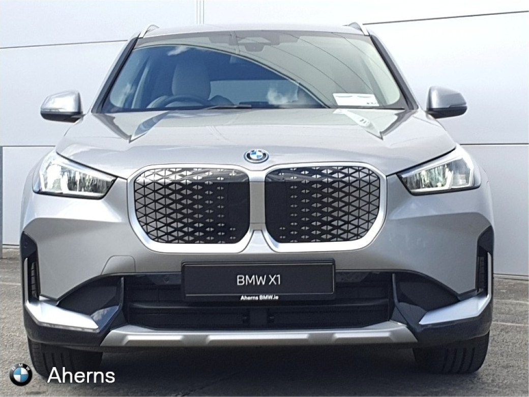 2025 BMW X1