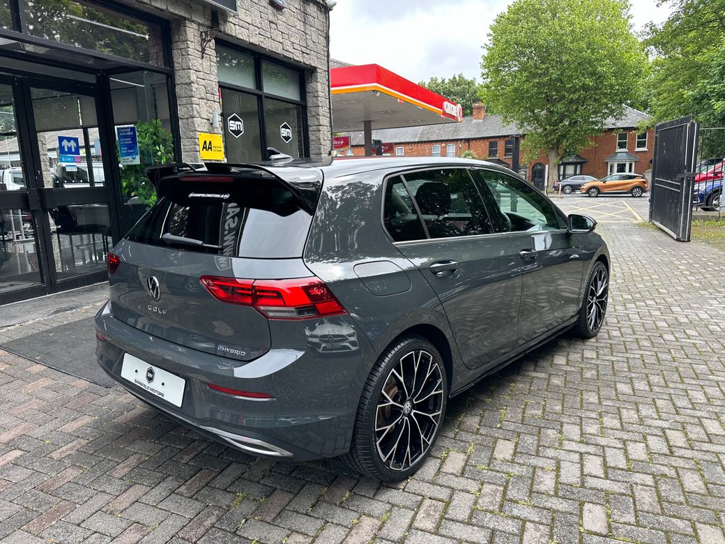 2023 Volkswagen Golf