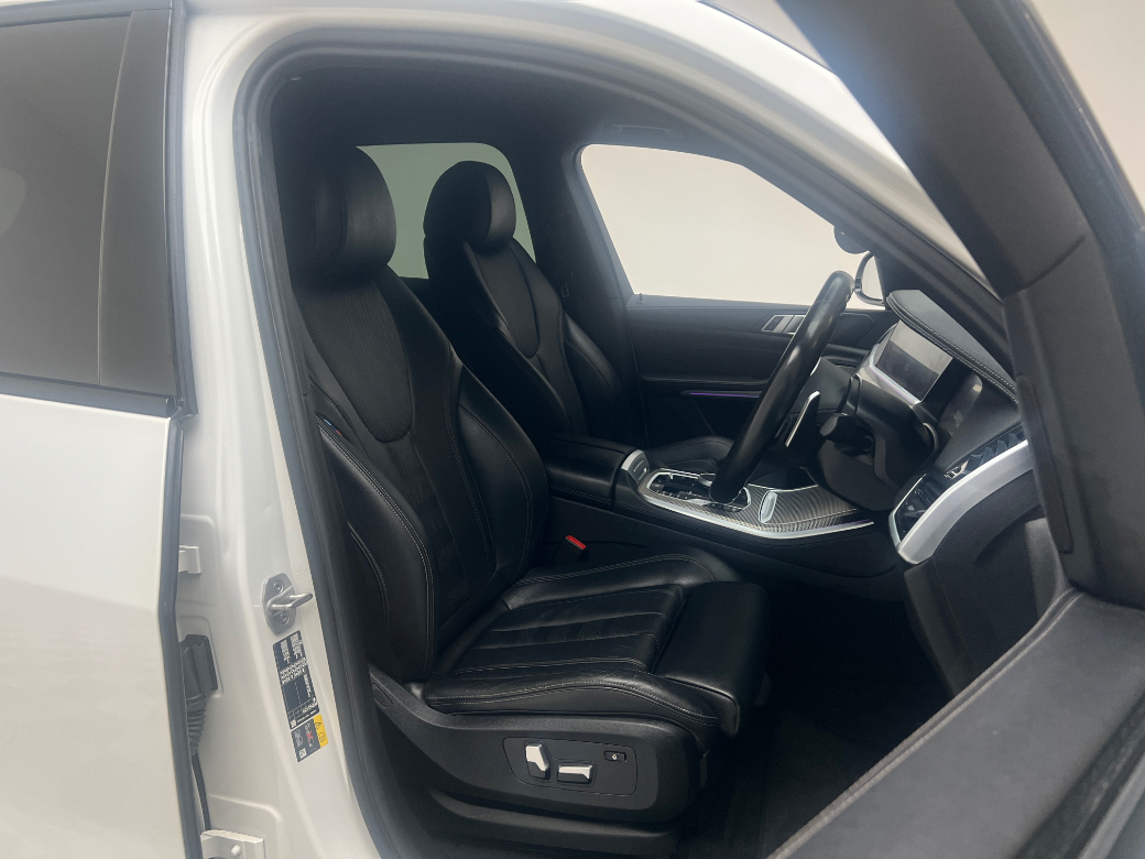 2022 BMW X5
