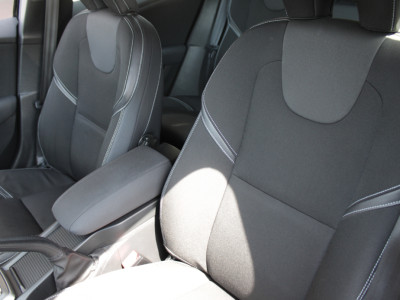 2016 Volvo V40