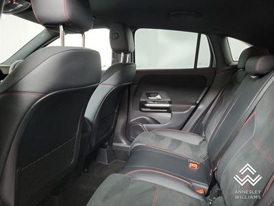 2025 Mercedes-Benz GLA Class