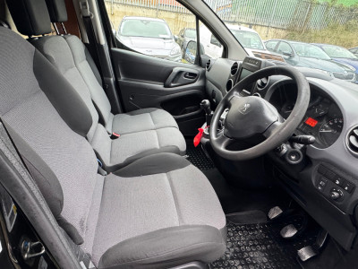 2017 Peugeot Partner