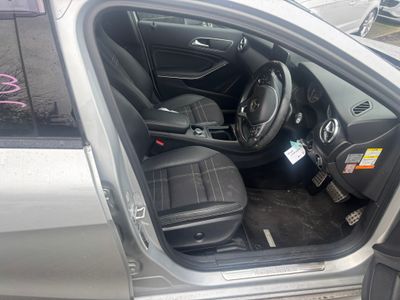 2014 Mercedes-Benz A 180