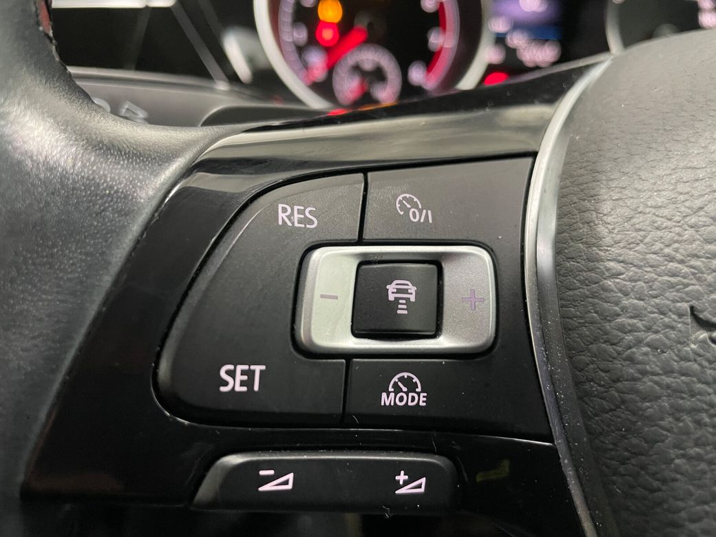 2017 Volkswagen Touran