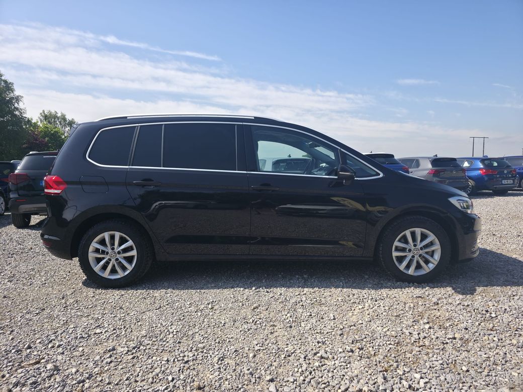 2019 Volkswagen Touran