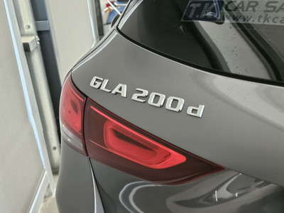 2020 Mercedes-Benz GLA Class
