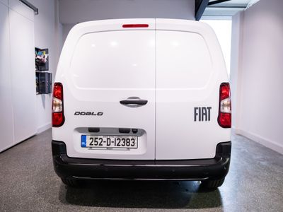 2025 Fiat Doblo