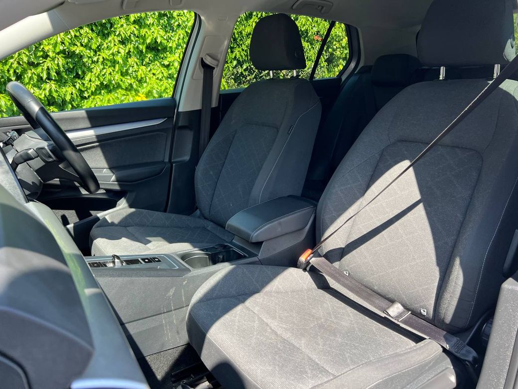 2023 Volkswagen Golf