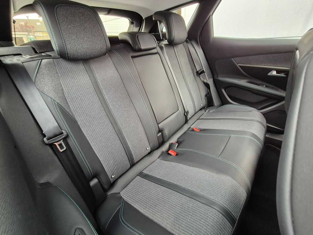2022 Peugeot 3008