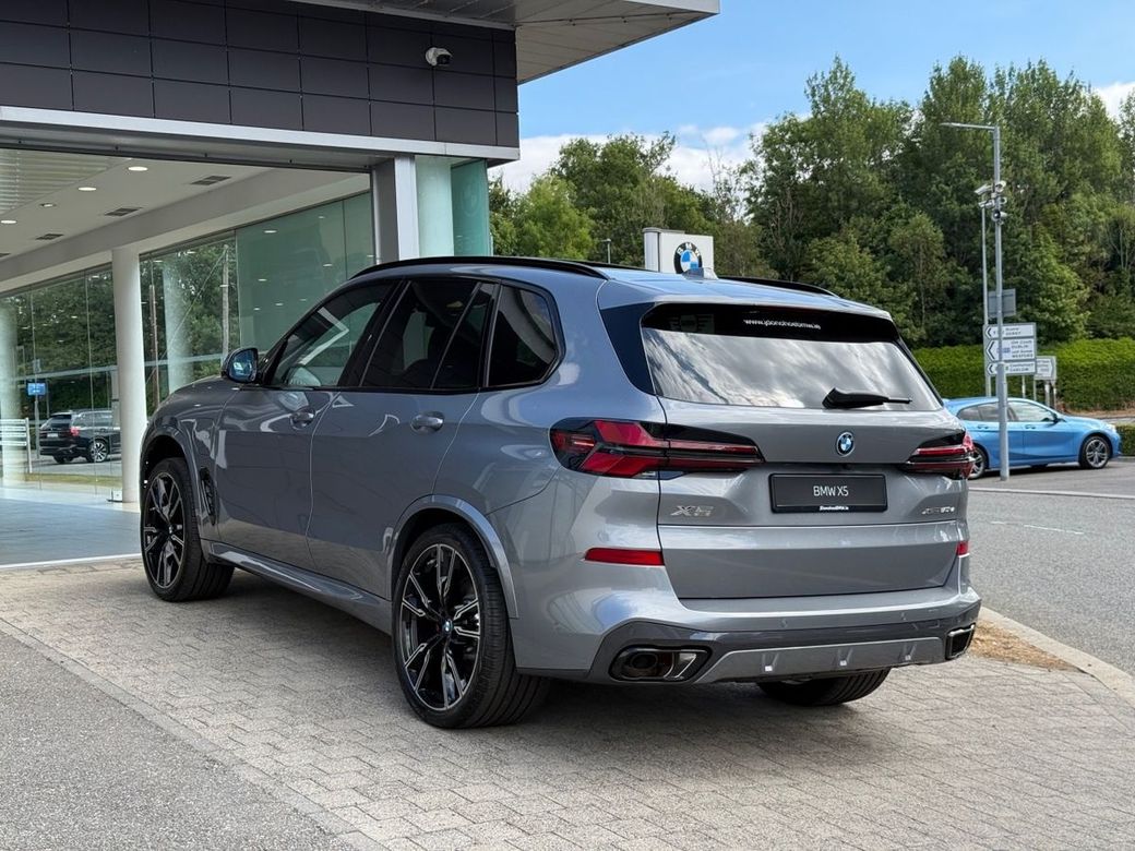 2026 BMW X5