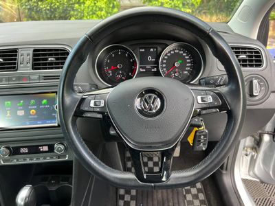 2017 Volkswagen Polo