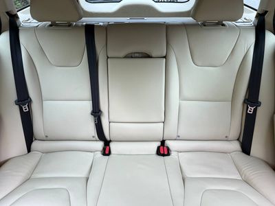 2016 Volvo V60