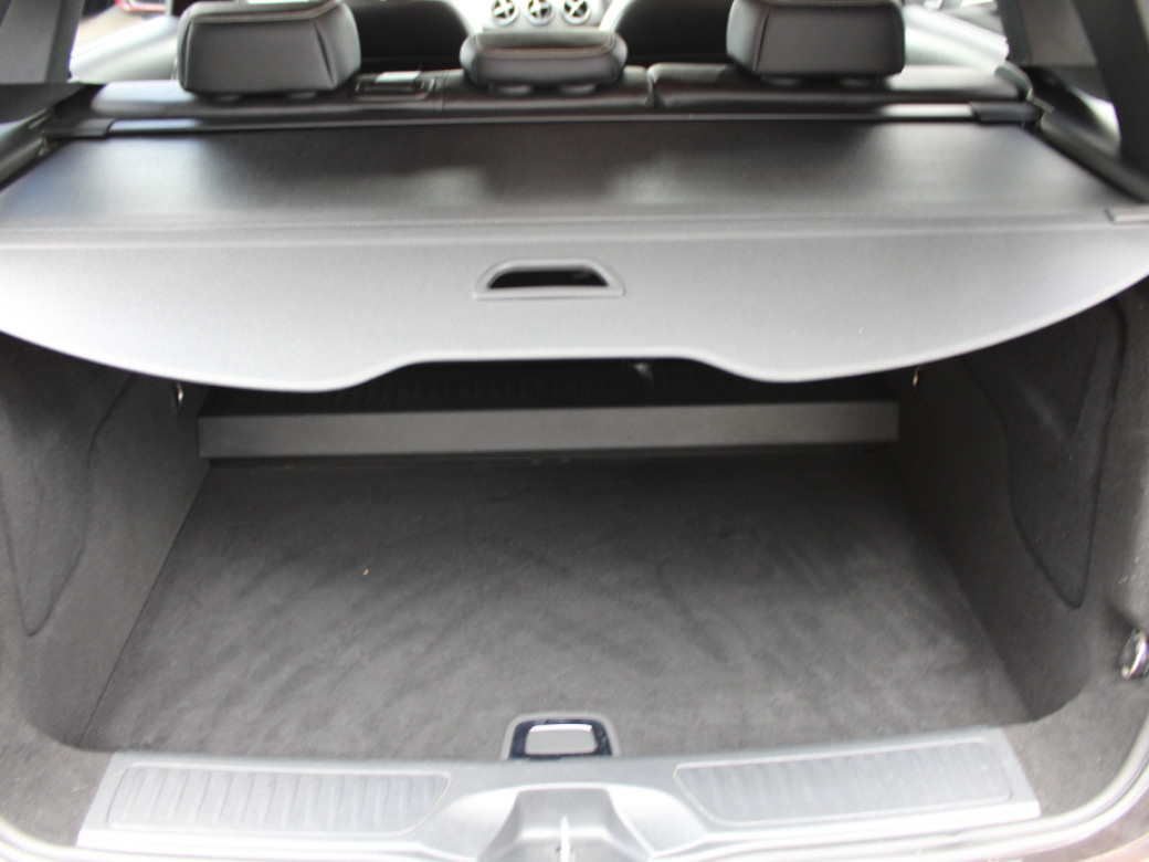 2018 Mercedes-Benz B 180
