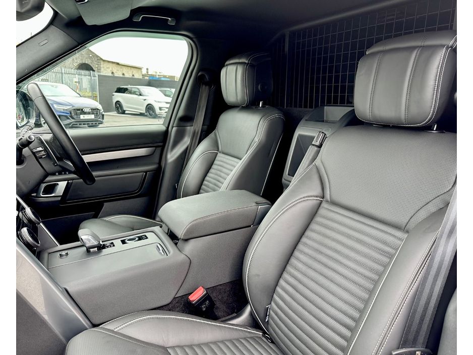 2024 Land Rover Discovery