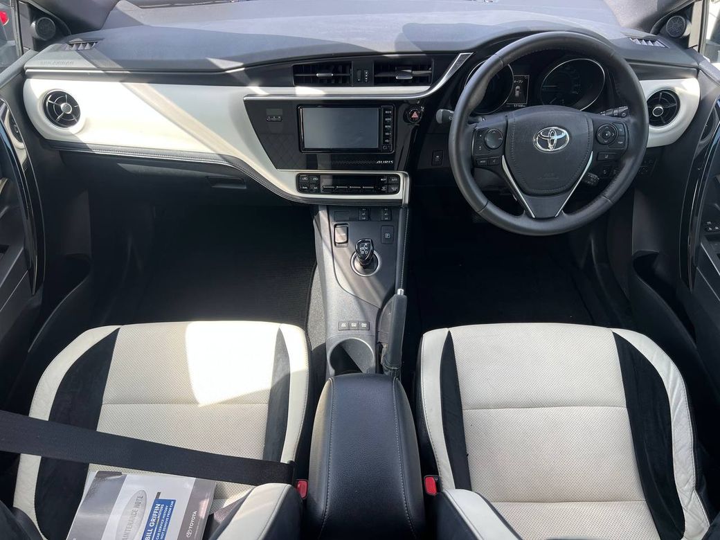 2017 Toyota Auris
