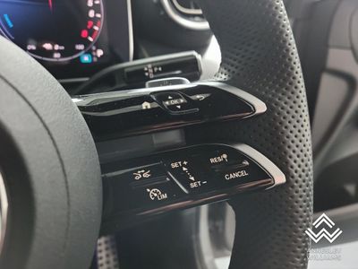 2025 Mercedes-Benz GLC Class