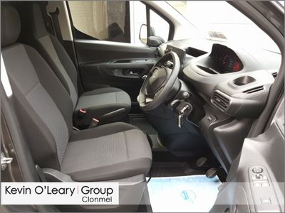 2021 Peugeot Partner