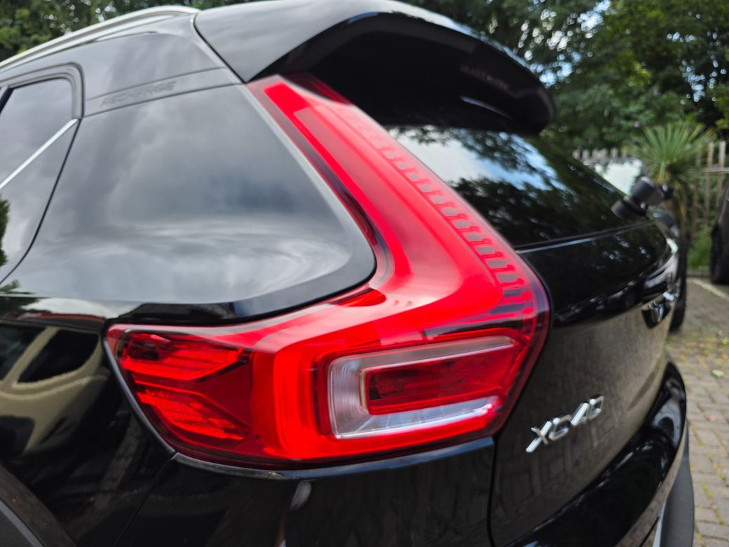 2021 Volvo XC40