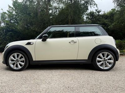 2013 Mini Hatch