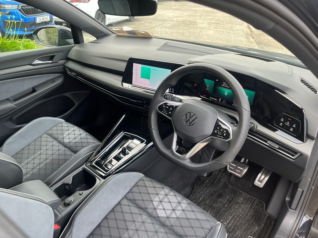 2024 Volkswagen Golf