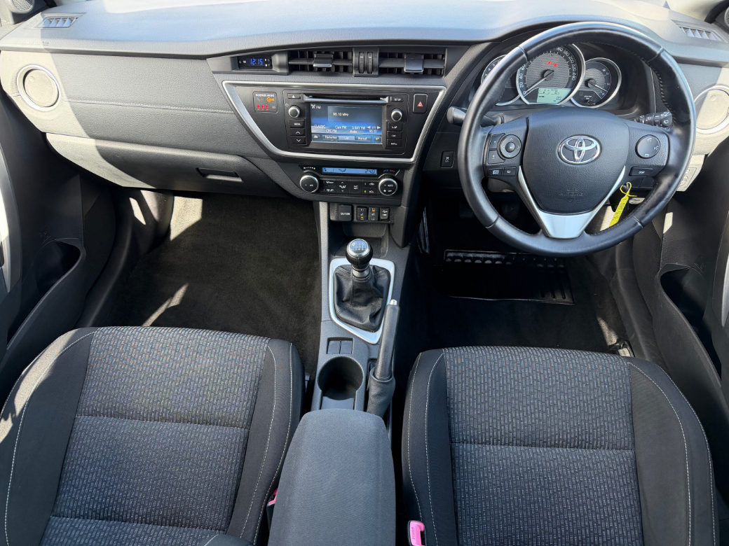 2015 Toyota Auris
