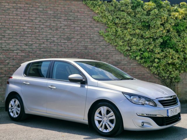 vehicle for sale from Leighstone Motors