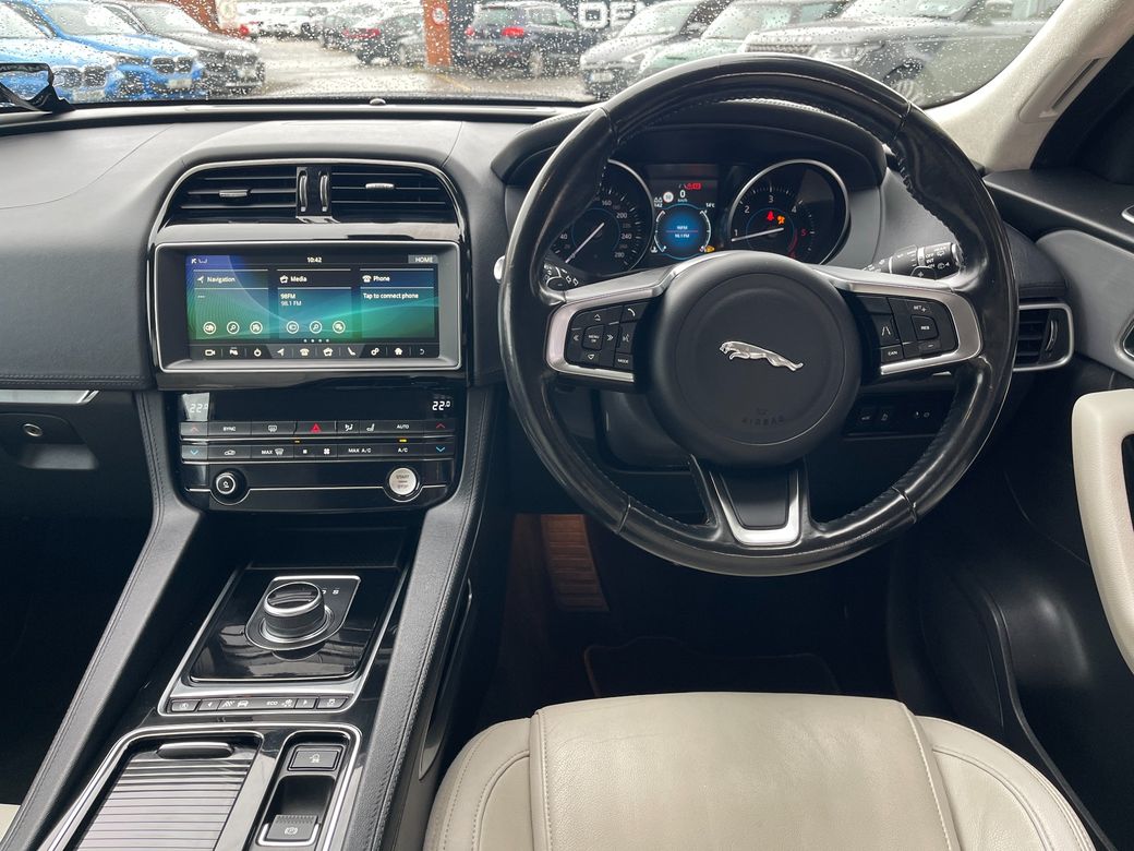 2018 Jaguar F-Pace