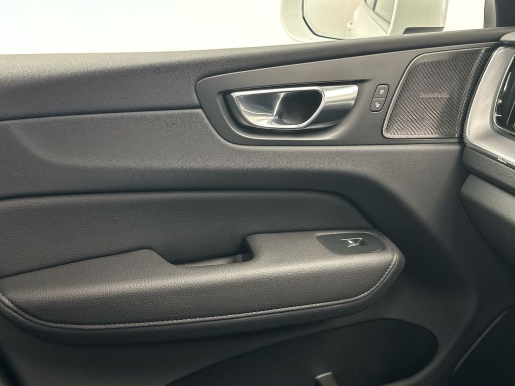 2022 Volvo XC60