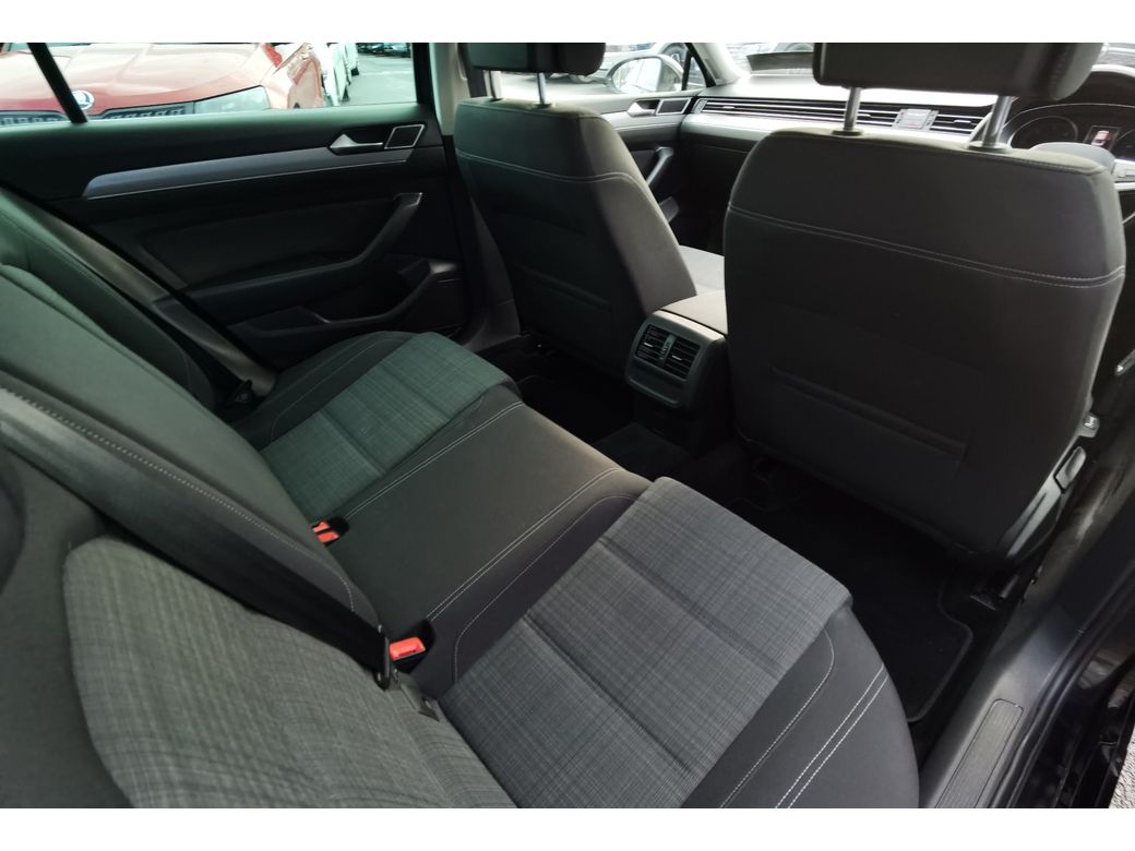 2022 Volkswagen Passat