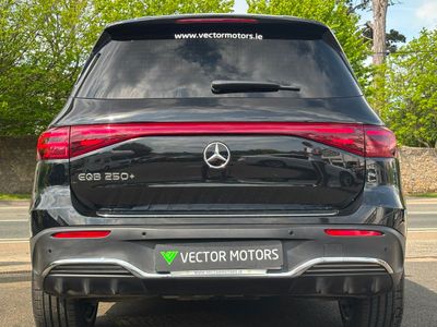 2025 Mercedes-Benz EQB