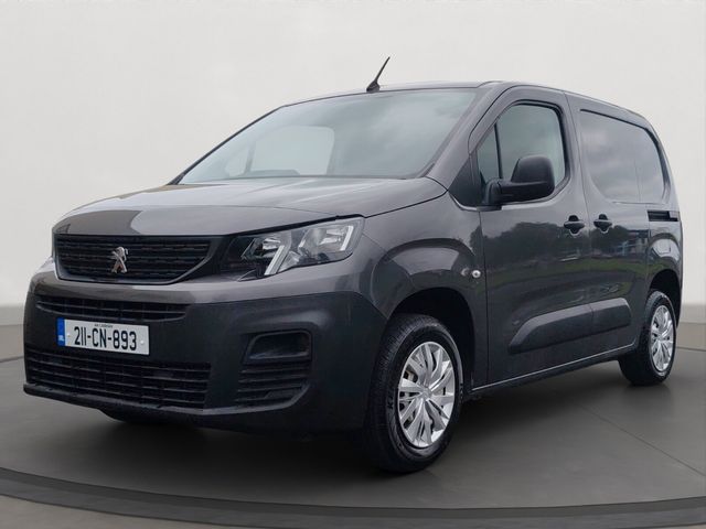 vehicle for sale from Lough Owel Motors