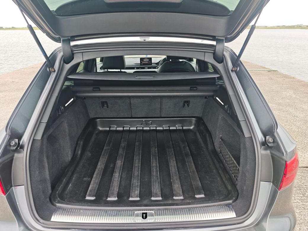 2017 Audi A4