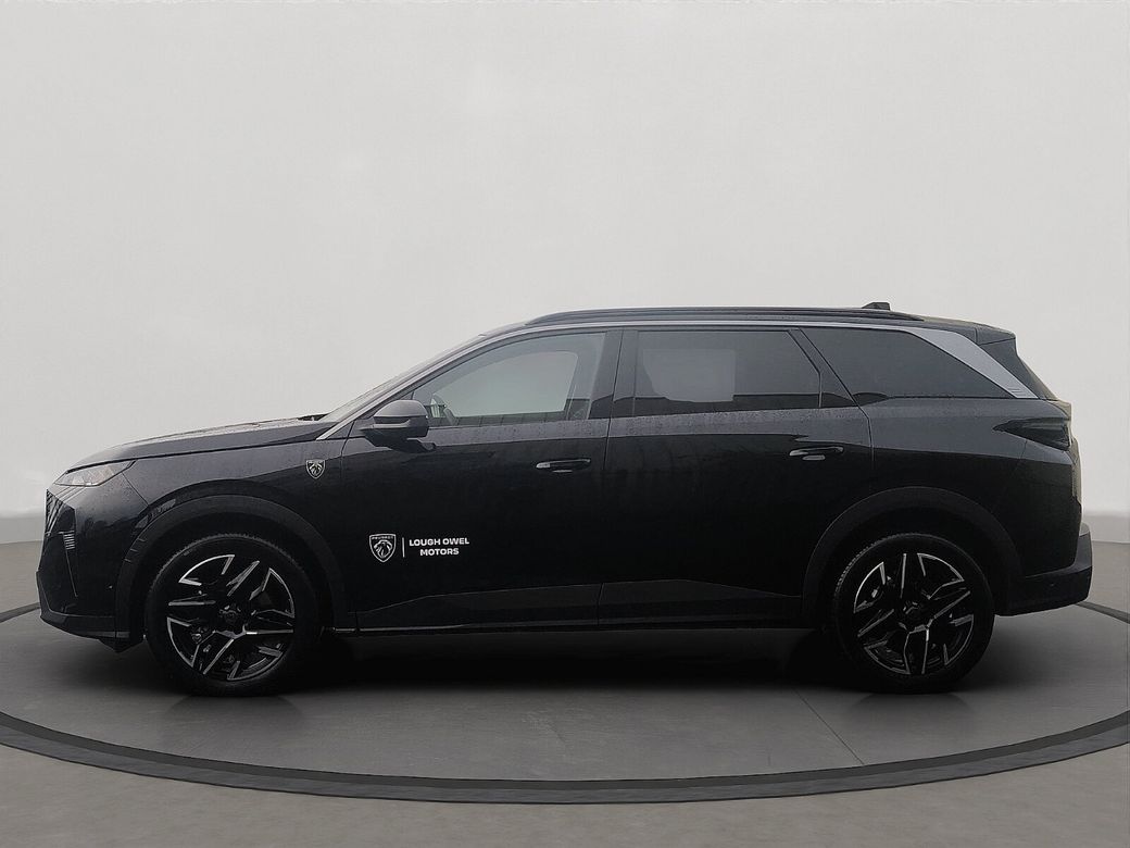 2025 Peugeot 5008