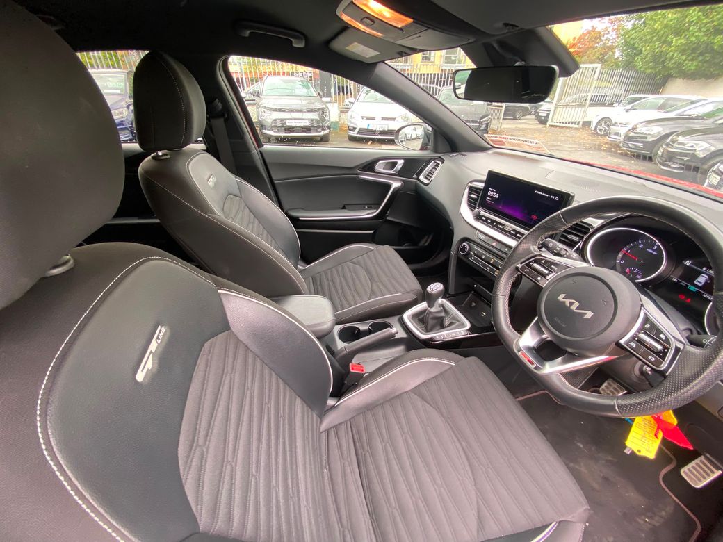 2023 Kia Ceed