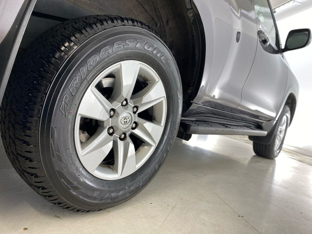 2021 Toyota Landcruiser