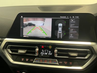 2021 BMW 330