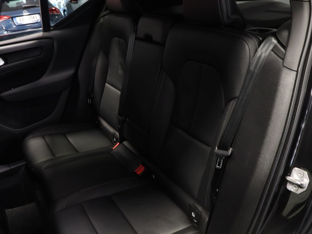 2020 Volvo XC40
