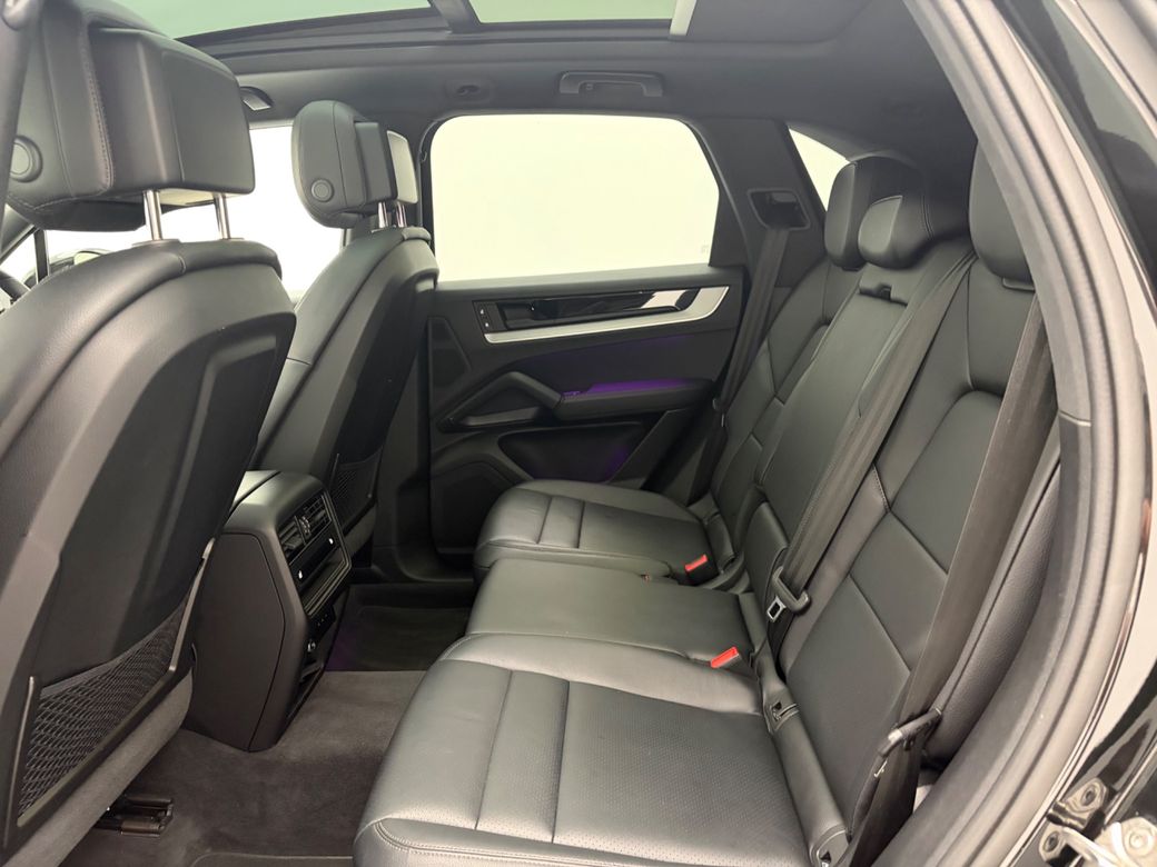 2025 Porsche Cayenne