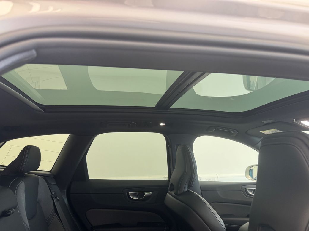 2025 Volvo XC60