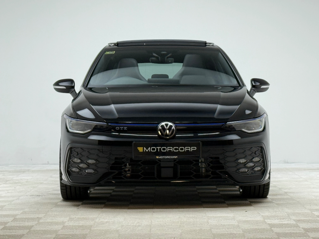 2025 Volkswagen Golf