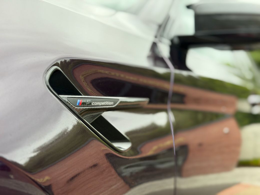 2022 BMW M5