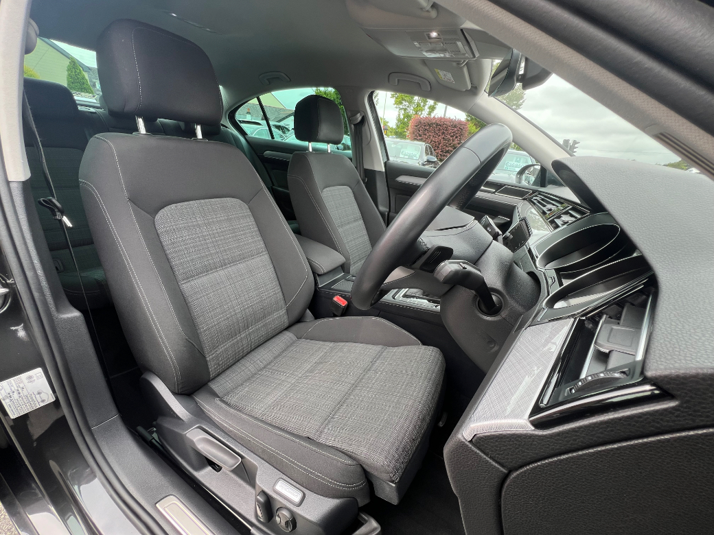 2022 Volkswagen Passat