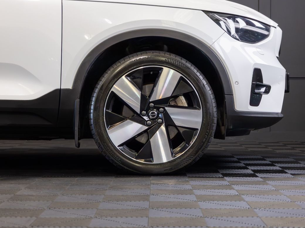 2022 Volvo XC40