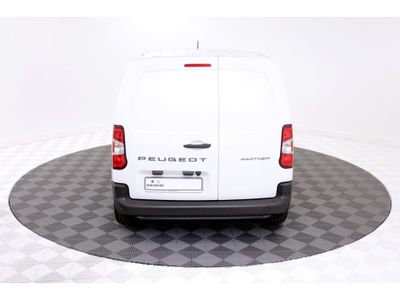 2025 Peugeot Partner