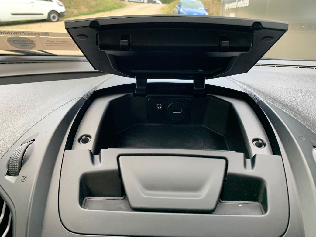 2023 Ford Transit Courier