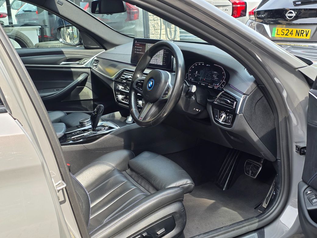 2021 BMW 5 Series