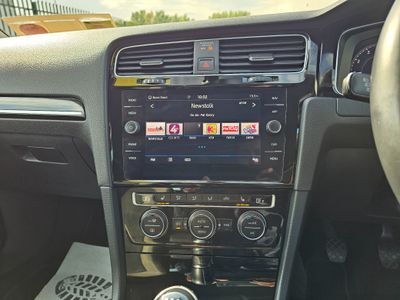 2019 Volkswagen Golf